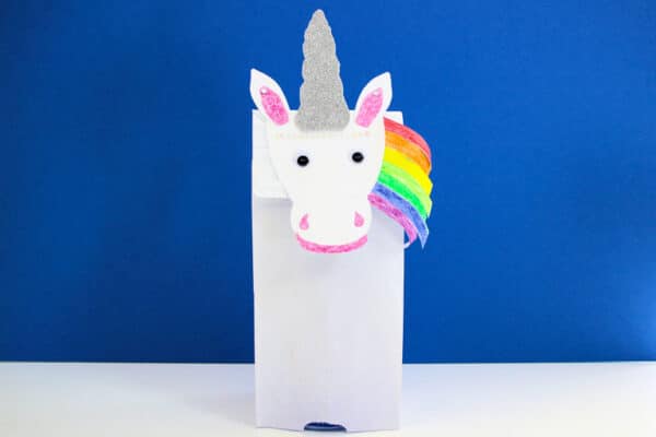 Einhorn aus Papier basteln