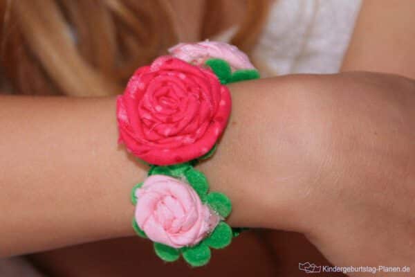 Rosen armband DIY