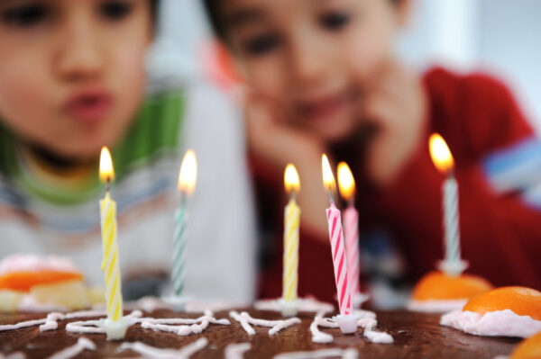 6. Geburtstag, 6 Jahre alt, Kindergeburtstag, sechs, sechsjährige,6, spiele 6 Jahre, 6 Jahre alt